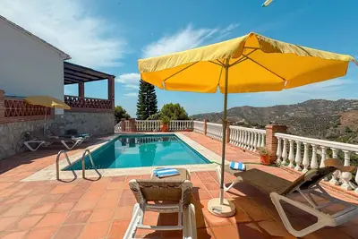 Image de Villa 'Vicario Frigiliana' avec vue sur la mer, Wi-Fi et climatisation