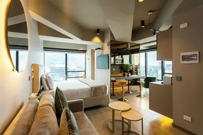 Image de Master suite private tub+spapool in clubhouse