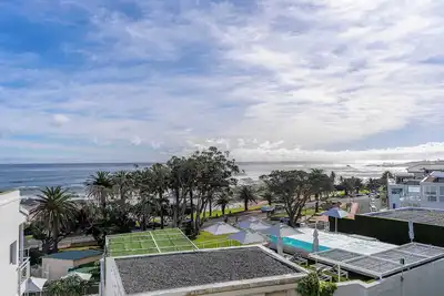 Image de 5 min walk to Camps Bay beach, Views - Caprice Bay