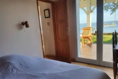 Image de Belle villa les pieds dans l'eau, Le Four (presqu'ile du Cap Ferret)