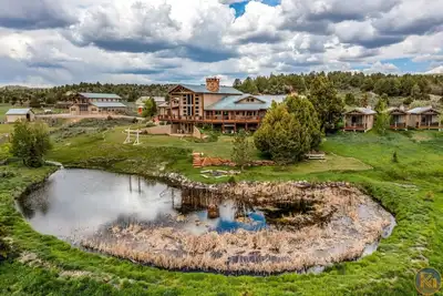 Image de The Wildflower-Near Zion & Bryce, sleeps 30+