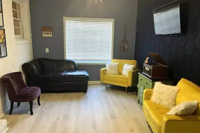 Image de Music on Marvin 2 Mins to Gsu, Shopping, and Food