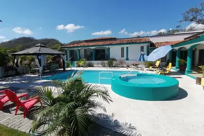 Image de Country living at its best. Tastefully furnished 2-bedroom house in Bucerías