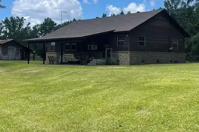 Image de Peaceful Farmhouse Retreat — Close to Downtown Laurel