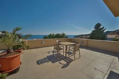 Image de Family and couple-friendly apartment in Petrovac with the sea view