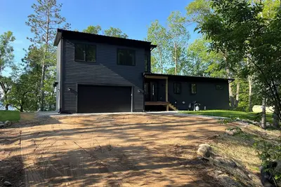 Image de Cozy Cabin Retreat on Rabbit Lake