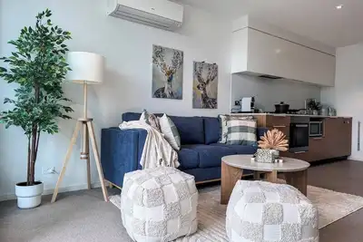 Image de Free Parking /Stylish Urban Escape / City Views