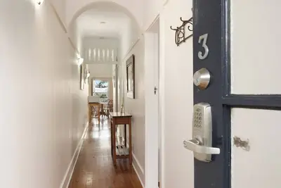 Image de Charming Federation Apartment close to Manly Beach