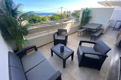 Image de T3 vue exceptionnelle-la saline-les-bains, paradis bercé par les vagues