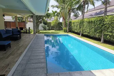 Image de Private Pool 3-bedroom villa in tranquil Cha-am / Hua Hin. Relaxation awaits