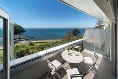 Image de Sea View Escape with Private Balcony at Tors Park