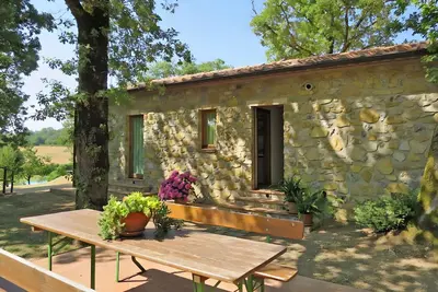 Image de Maison de Vacances 'San Michele - Casa Convento' avec Vue sur la Montagne, Piscine Commune et Wi-Fi