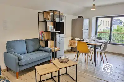 Image de Appartement confortable à Laval, parking, pour 4 personnes