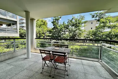 Image de Appartement 2 pièces avec terrasse et garage à Antibes