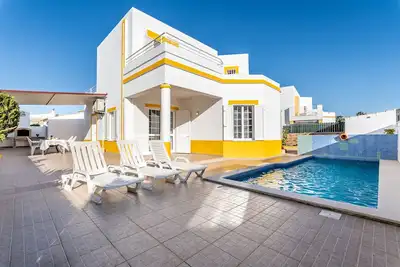 Image de Pet-Friendly with Private Pool Close to the Beach