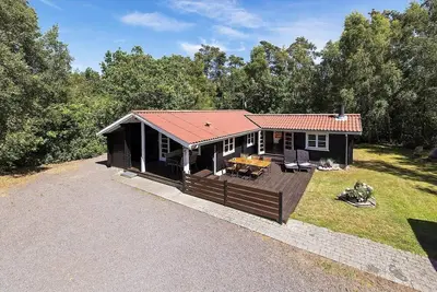 Image de 1611 Aakirkeby - Fyrrebakken 5