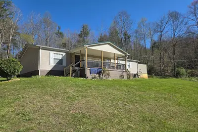 Image de The Lodge on Whaley Town