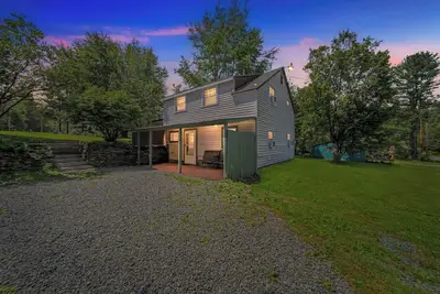 Image de The Porch House - Lake Access!