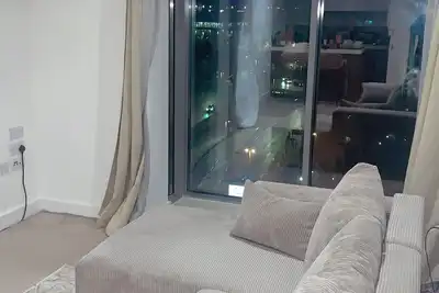 Image de Beautiful spacious boulevard plaza