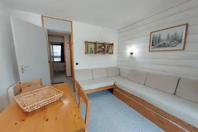 Image de Pied des pistes de ski, 3ème étage, balcon, télévision, casier à ski, 26m², Valmorel