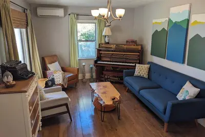 Image de North End Ridge to Rivers Guesthouse