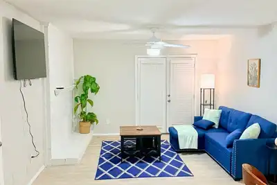 Image de Cozy 1-bedroom apartment near tollway and hospital