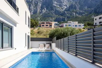 Image de Villa Mareluna with Heated Pool