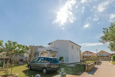 Image de Charming Apartments Dokoza Vir - Two Bedroom Apartment with Terrace