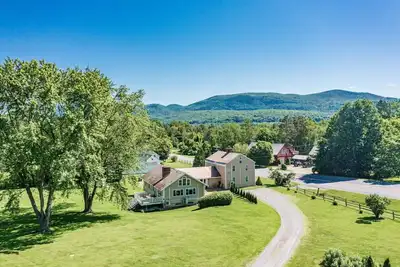 Image de 1812 House, 2 Stays, 1 home