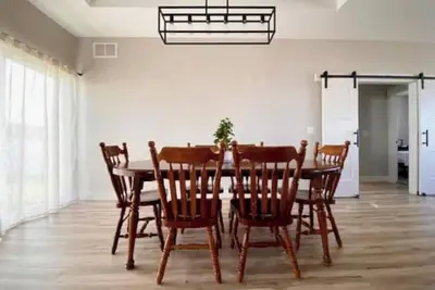 Image de Beautiful Home with an even better view