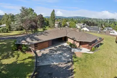 Image de Mid Century Sanctuary