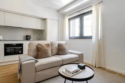 Image de Blueground | Alvalade, terrace, nr Campo Pequeno