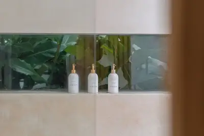 Image de Villa Bumi - Designer Villa 10 min to the Beach