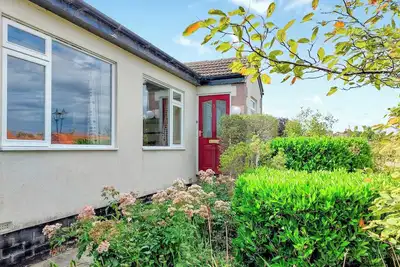 Image de 4 chambres à coucher à Thornton Watlass, near Masham