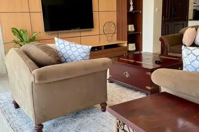 Image de Perfect Lakeview Escape with Pool+Gym+Sauna & Lift