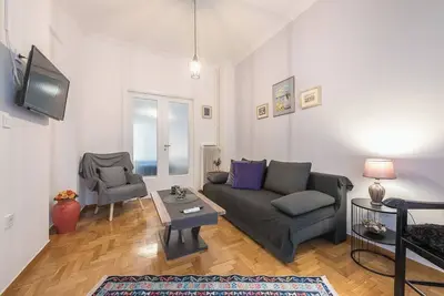 Image de 2-bedroom apartment in enchanting Athina with Ac