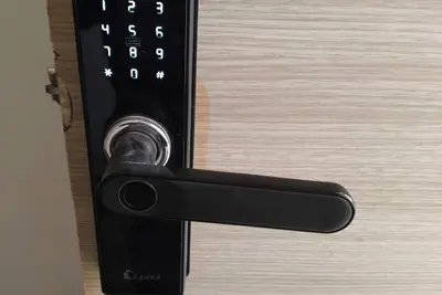 Image de runway studio appartment