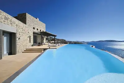 Image de A Premier Luxury Retreat in Mykonos!