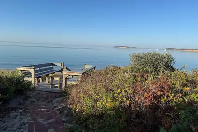 Image de Beach front in desirable Indian Neck! Cs0048