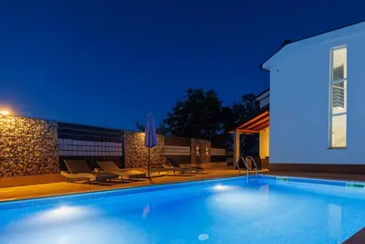 Image de Ana Zmijavci in Zmijavci  - Haus für 8 Personen