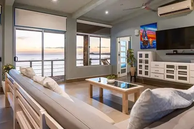 Image de Penthouse con vista al oceano