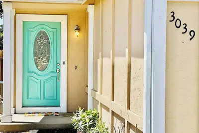 Image de Golden Hour Haven/Sleeps 9