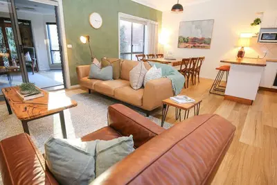 Image de Creek Haven - Serenity close to town