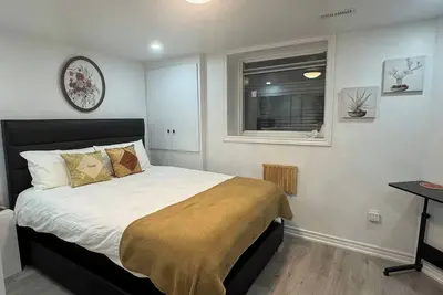 Image de Bright & Cozy Basement Apartment