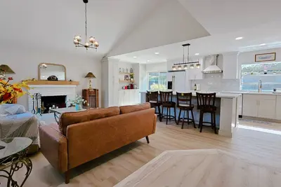 Image de New! Terrific 4-bedroom house in charming Fullerton