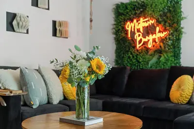 Image de Vintage Boho Retreat in Reno's Midtown Arts District