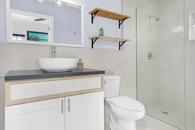 Image de Bayfield Street’s Cozy 3bed Comfortable Escape to the Turks and Caicos