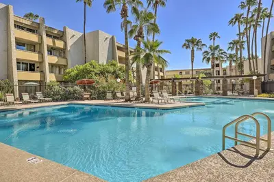 Image de Walkable Old Town Scottsdale Condo: Pool & Hot Tub
