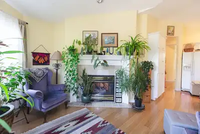 Image de Rockwood Terrace: 55 + Ideal for Extended Stays