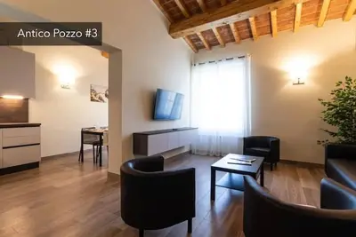 Image de Ancient Well 3 | Villa Carobbi Apt